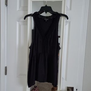 ⭐2/$30⭐ Lucky Brand Babydoll Top